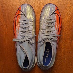 Nike Mercurial Superfly 8 Academy KM IC Indoor/Court Soccer Shoes